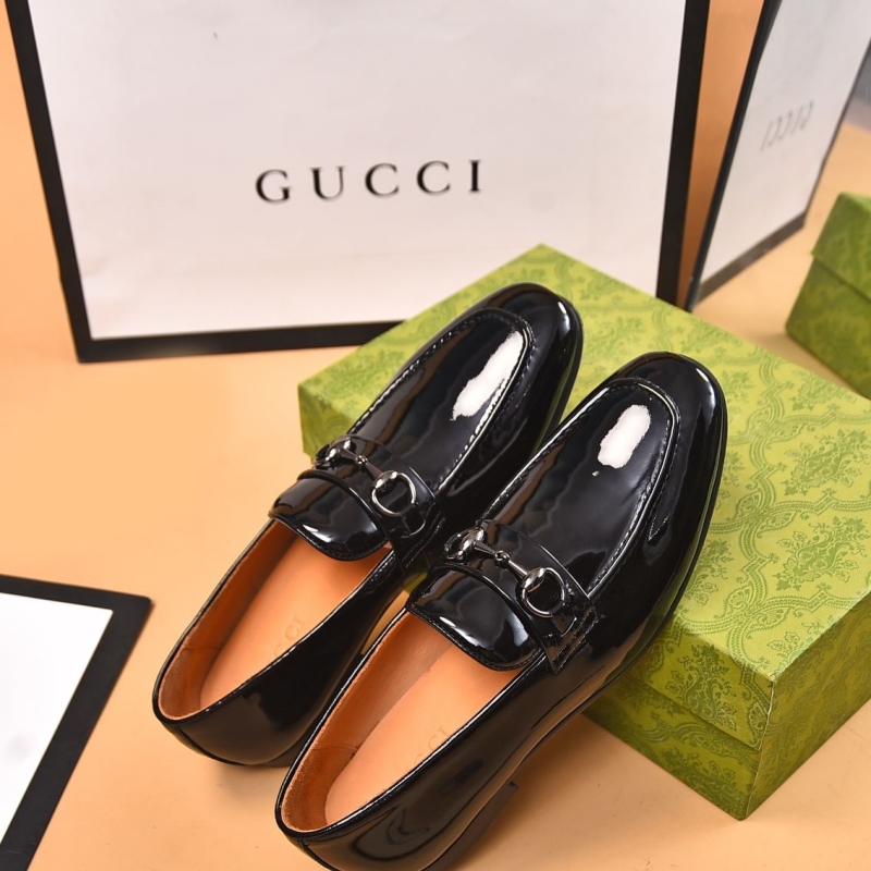 Gucci Leather Shoes